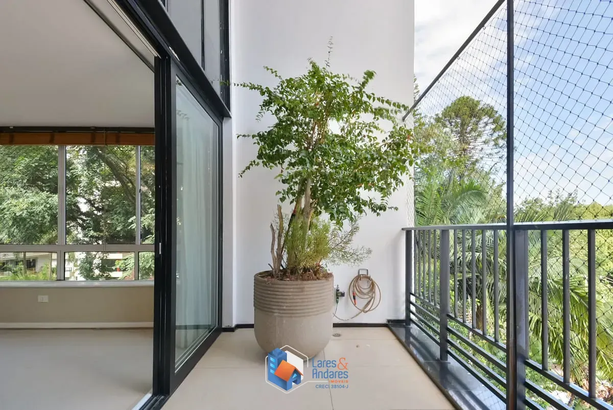 Imagem Duplex para venda em Higienópolis com 3 quartos, sendo 3 suítes, 285m²