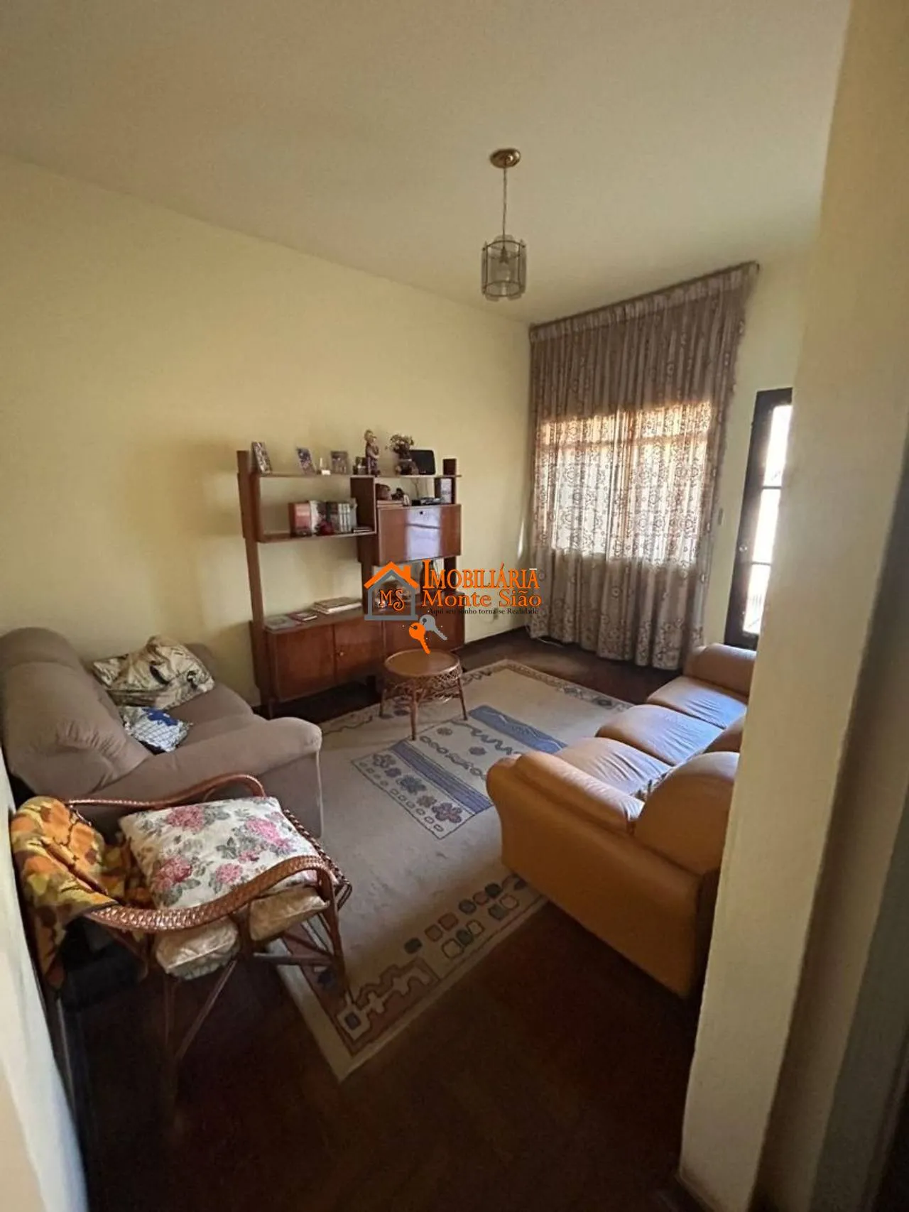 Imagem Casa com 2 dormitórios, 250 m² - venda por R$ 850.000,00 ou aluguel por R$ 4.855,00/mês - Jardim Nova Taboão - Guarulhos/SP