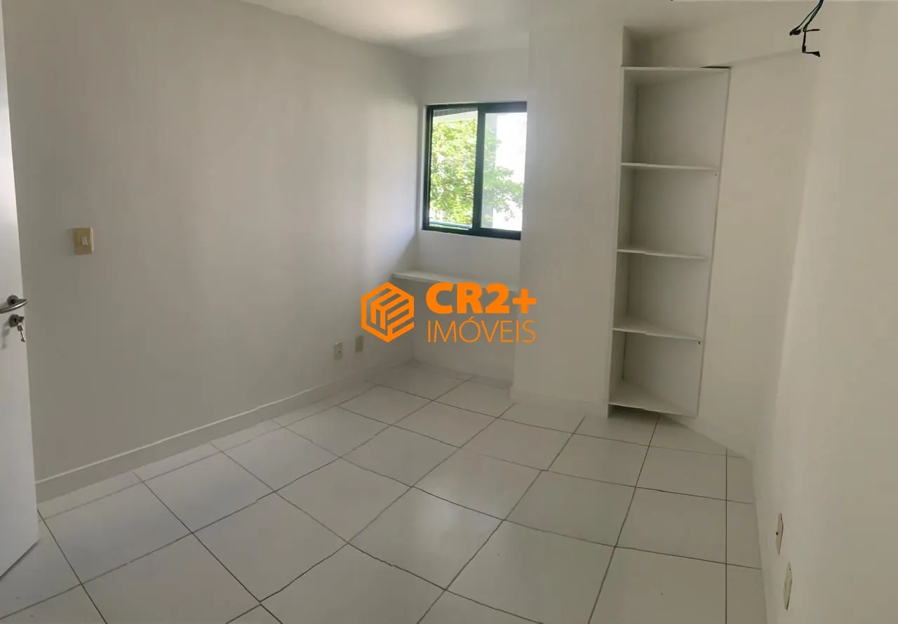 Imagem Apartamento em Boa Viagem - 3 quartos - 1 Suite - 2 Garagens- Varanda - 87m2