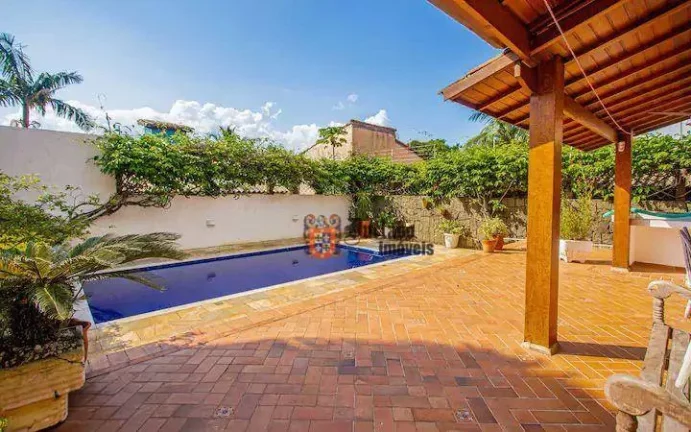 Imagem Sobrado com 4 dormitórios à venda, 216 m² por R$ 3.600.000,00 - Cambaquara - Ilhabela/SP