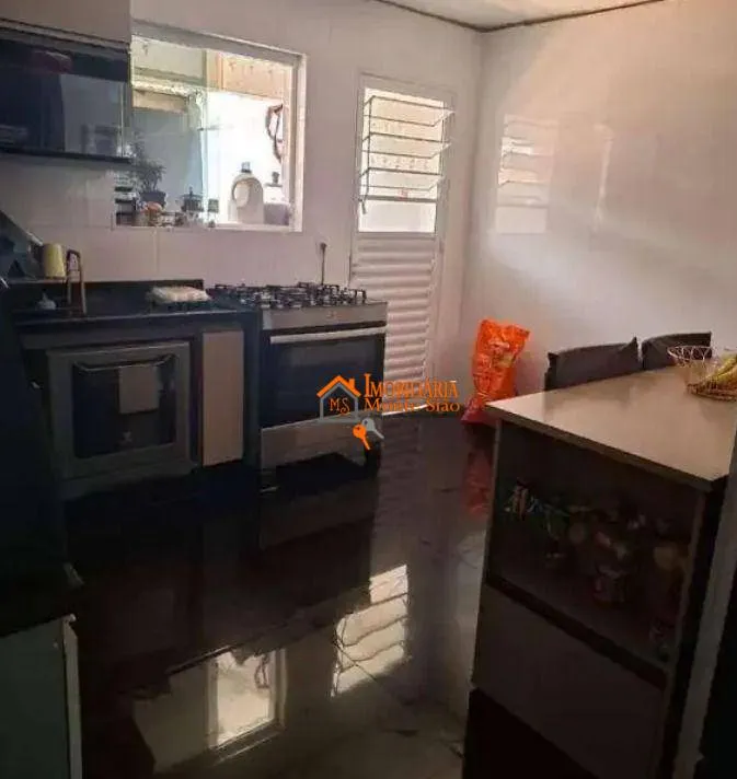 Imagem Sobrado com 3 dormitórios à venda, 113 m² por R$ 499.000,00 - Jardim Santa Clara - Guarulhos/SP