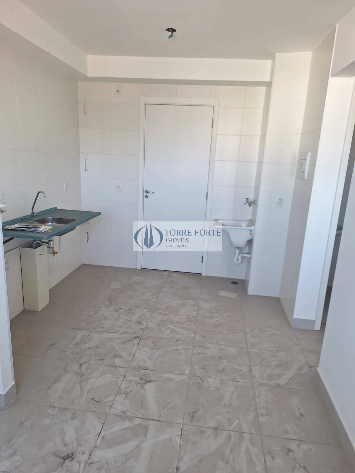 Imagem Apartamento com 2 dormitórios sem vaga em Itaquera.