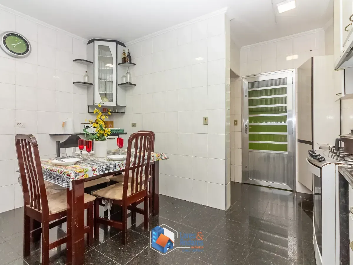 Imagem Sobrado para venda em Pirituba com 3 quartos, sendo 3 suítes, 247m²