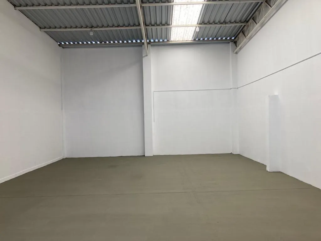 Imagem LINDO SALÃO COMERCIAL DE 110M² JARDIM BERTANHA!!
