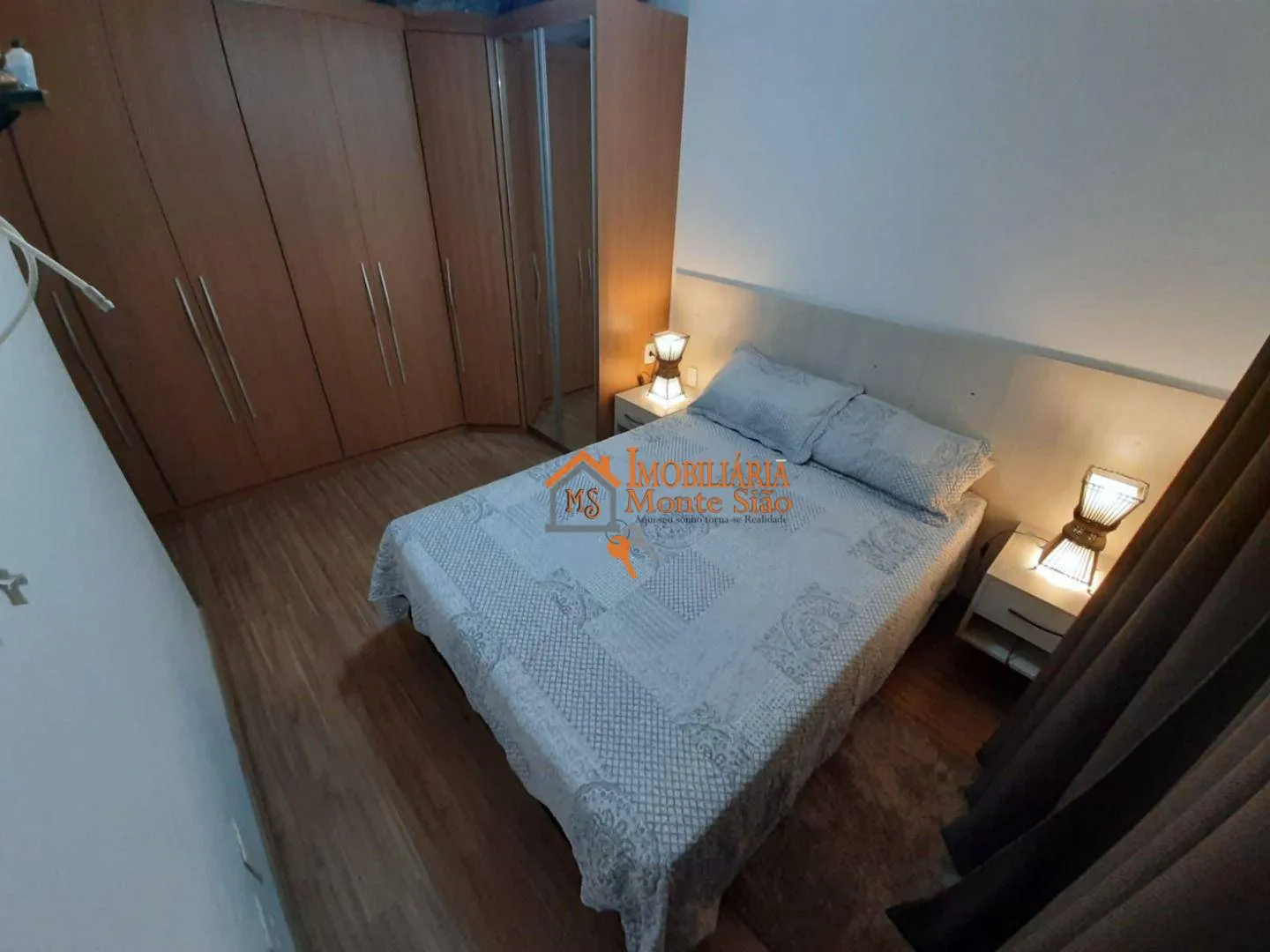 Imagem Apartamento com 2 dormitórios à venda, 50 m² por R$ 310.000,00 - Centro - Guarulhos/SP