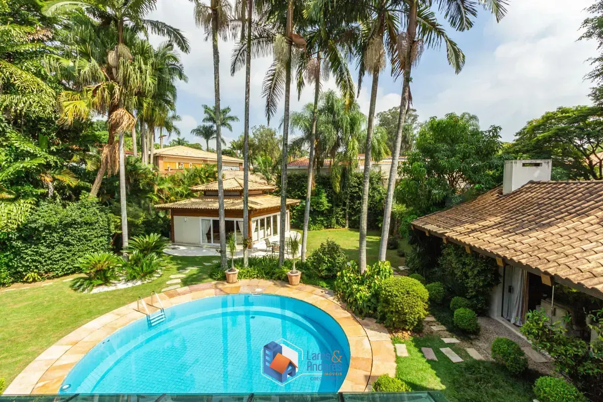 Imagem Casa para venda em Cidade Jardim com 3 quartos, sendo 3 suítes, 1,200m²