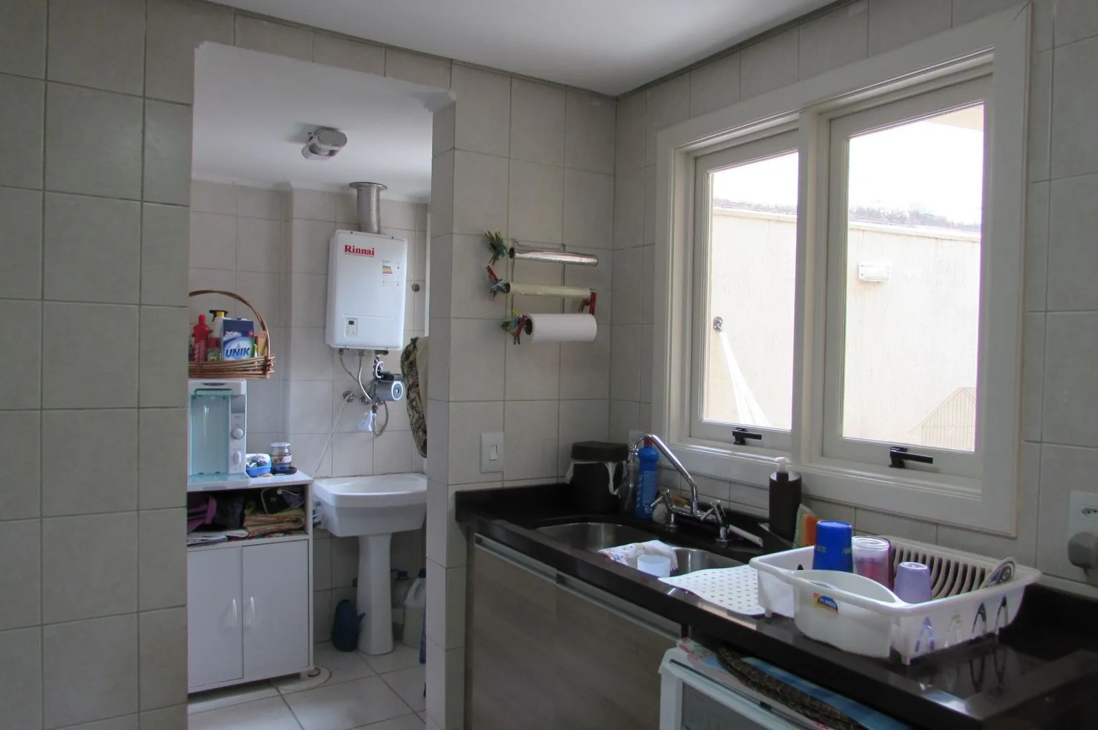 Imagem Casa em condomínio com 3 dormitórios, suíte e 2 vagas
