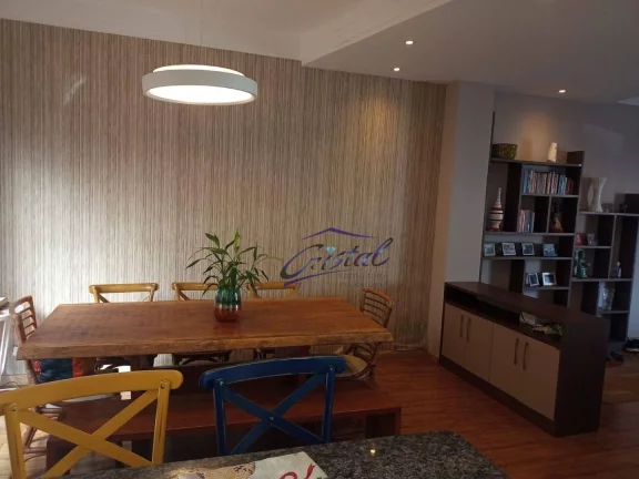 Imagem Excelente Casa na Granja Viana!