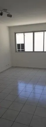 Apartamento com 3 Quartos para Alugar, 64 m² em Rua Ismael Neri