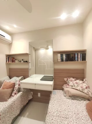 Imagem apartamento de 3 quartos sendo 1 suíte em Jardim Camburi na primeira quadra do mar