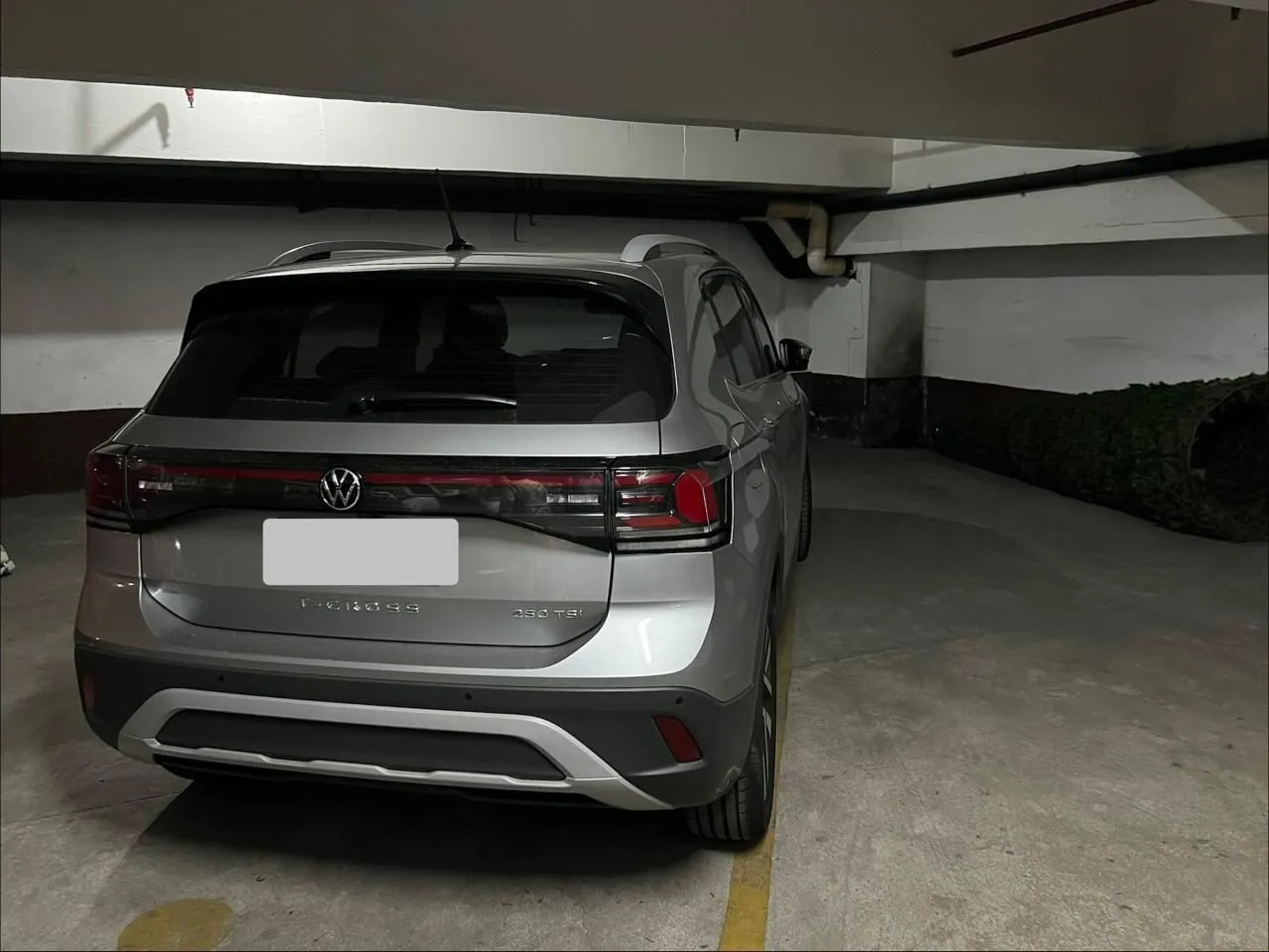 Imagem Clínica Odontológica mobiliada e equipada, 38 m2 com 2 vagas individuais na Av. Vinte e Quatro de Outubro
