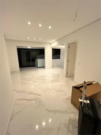 Imagem Apartamento à venda com 2 quartos, sendo 1 suíte, no condomínio London Park, São Paulo - SP