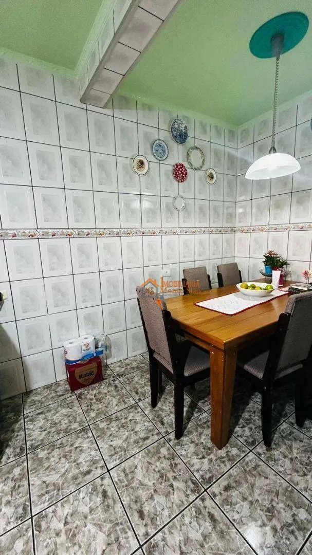 Imagem Sobrado com 4 dormitórios à venda, 266 m² por R$ 532.000,00 - São João - Guarulhos/SP