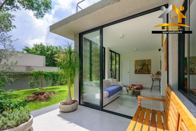 Imagem Casa à venda no condomínio Vila dos Jacarandás na Granja Viana - Batelli Imóveis