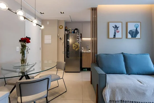 Imagem Apartamento com 2 quartos, 1 Suite - 50mt - Lapa, MOBILIADO