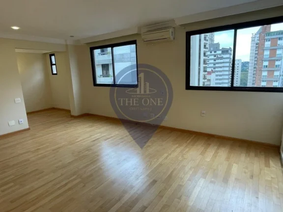 Imagem Imperdível: Apartamento à venda em São Paulo - Itaim Bibi, 3 quartos, 3 suítes, 209m², 3 vagas. Confira!