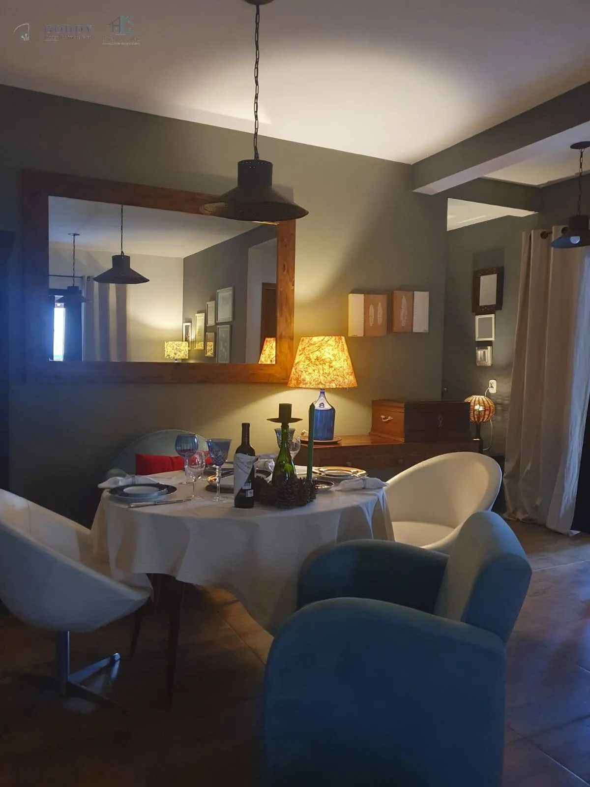 Imagem Casa completa com edícula, piscina e excelente espaço - Vila Rica