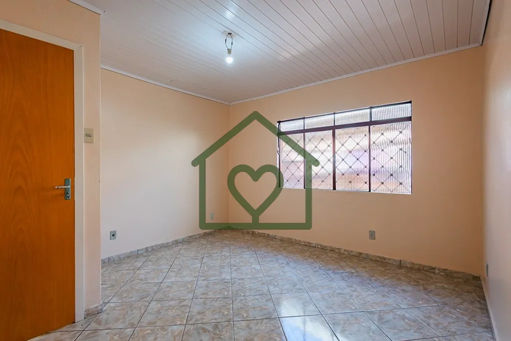 Imagem Casa residencial à venda no bairro Medianeira, em Porto Alegre

Excelente oportunidade para quem bu...