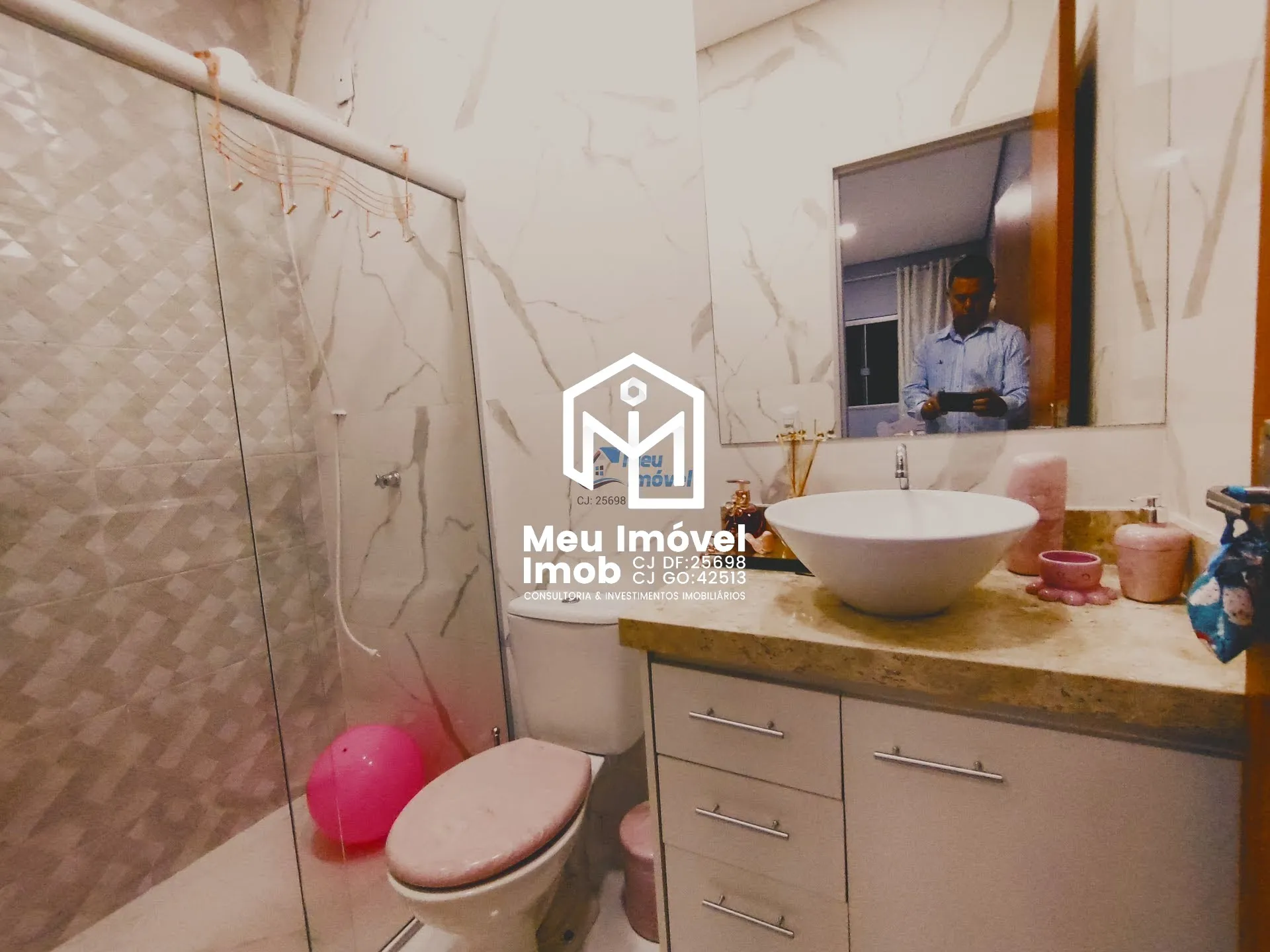 Imagem Casa 3 Quartos 3 Suítes 1 Vaga 135m² Área de Serviço
