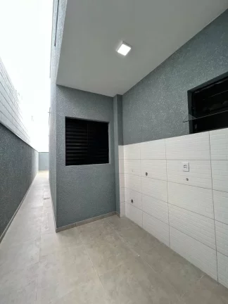 Imagem Casa Jardim Itangua 2 quartos sendo 1 suite