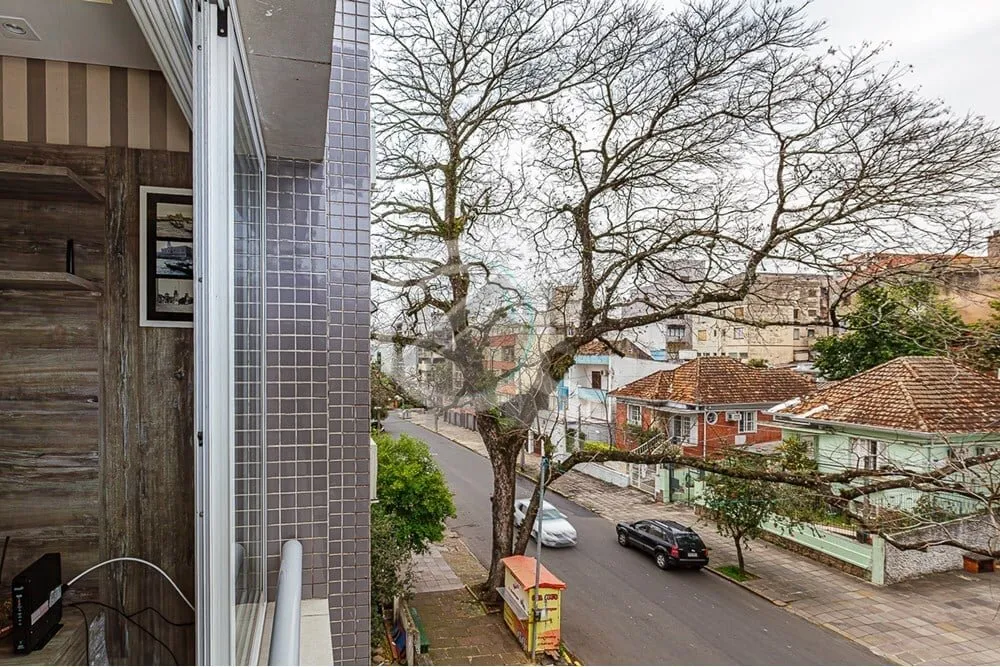 Imagem Apartamento mobiliado, 2 dormitórios, 1 suíte, churrasqueira, vaga dupla. Localizado no bairro Pet...