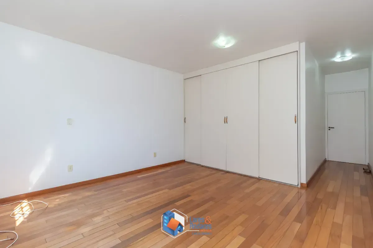 Imagem Casa para venda em Brooklin com 4 quartos, 236m²