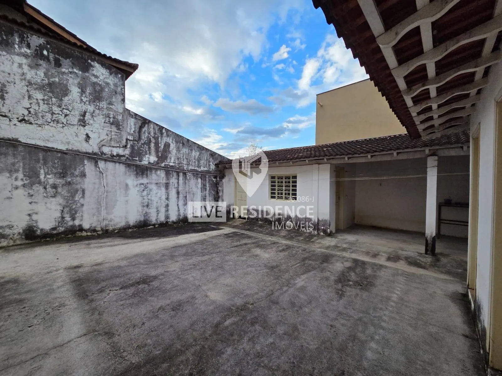 Imagem Casa à Venda Comercial e Residencial