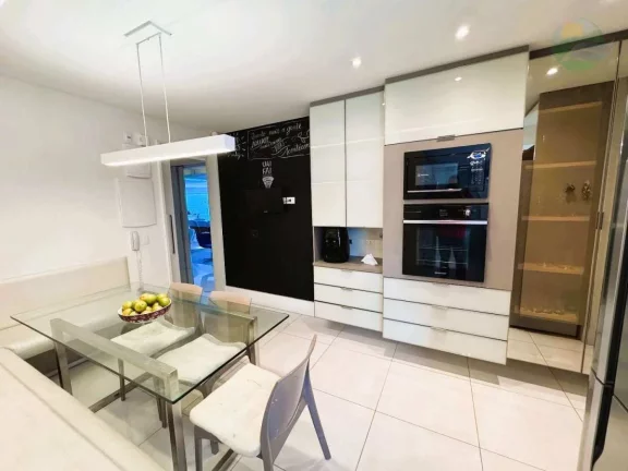 Imagem Apartamento de Luxo, 4 Quartos, sendo 3 suites, para Venda, MOBILIADO, em Casa Forte, Recife.