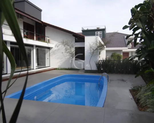 Imagem CASA NO BAIRRO GLÓRIA EM CONDOMÍNIO DE ALTO PADRÃO PARA VOCÊ QUE BUSCA EXCLUSIVIDADE E LOCALIZAÇÃO!!