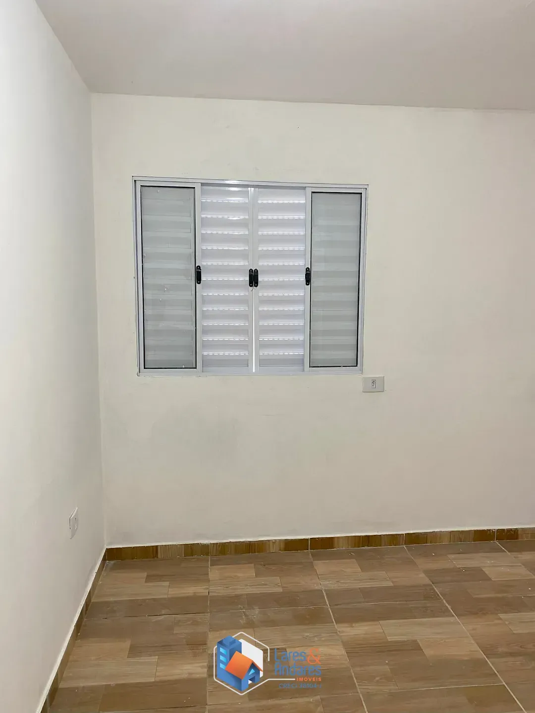 Imagem Sobrado para venda em Cidade Patriarca com 3 quartos, sendo 1 suíte, 174m²