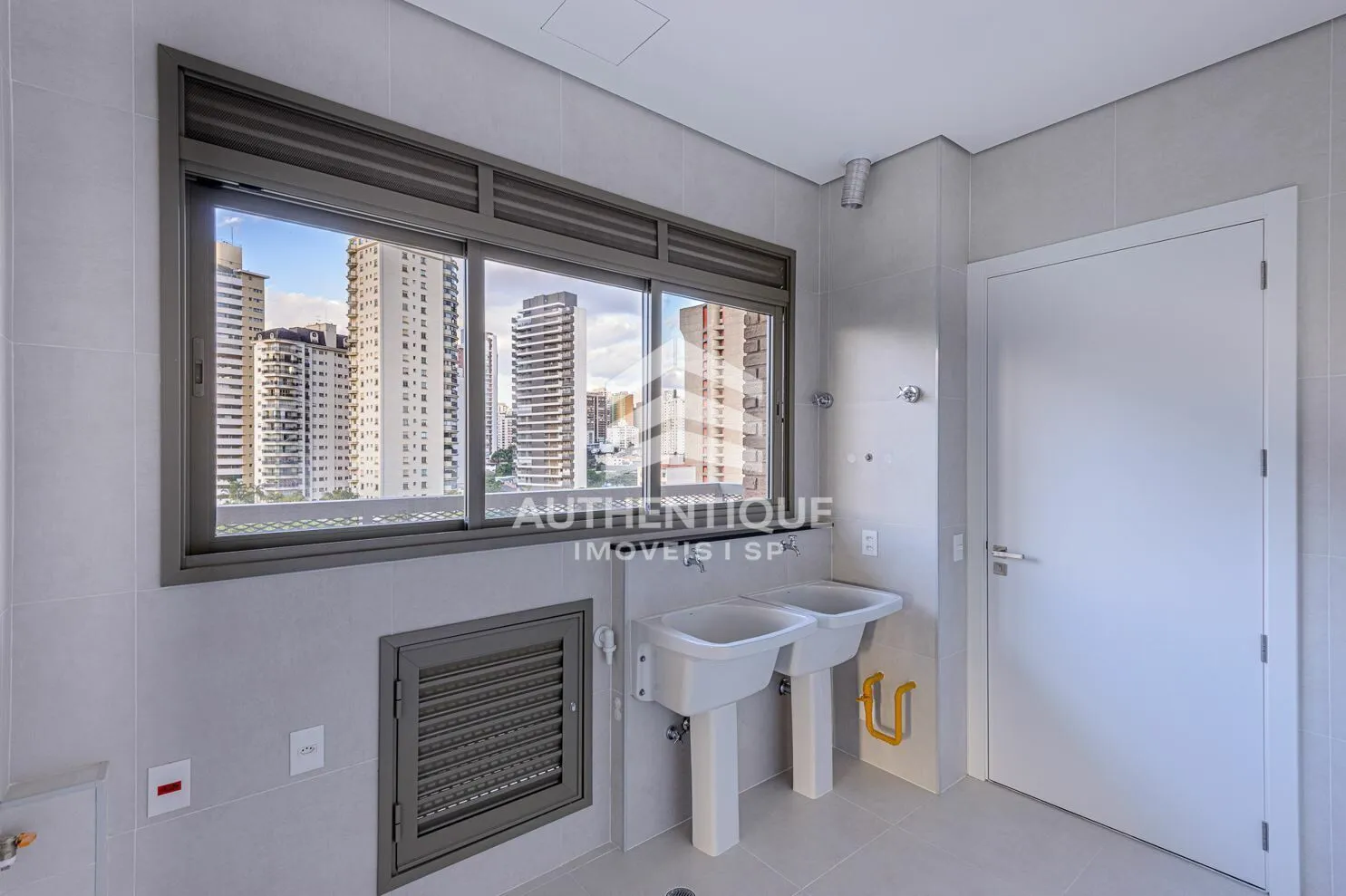 Imagem I180 IBIRAPUERA - Apartamento à venda em São Paulo/SP