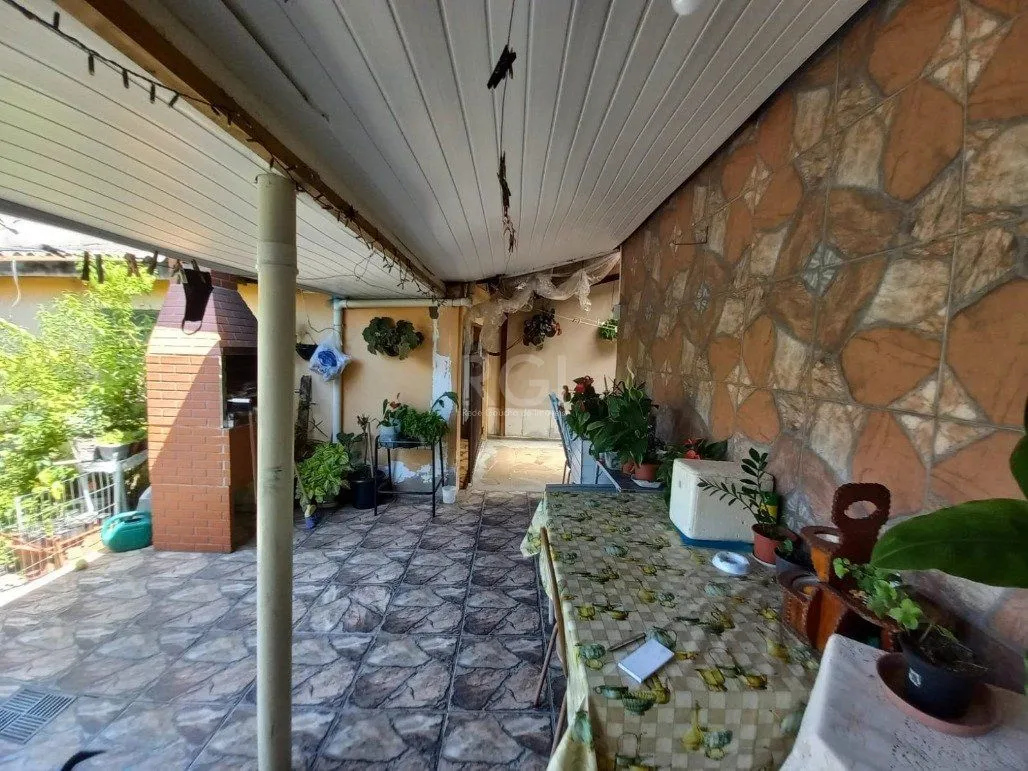 Imagem Casa para Venda - 120m², 2 dormitórios, sendo 1 suites, 3 vagas - Hípica