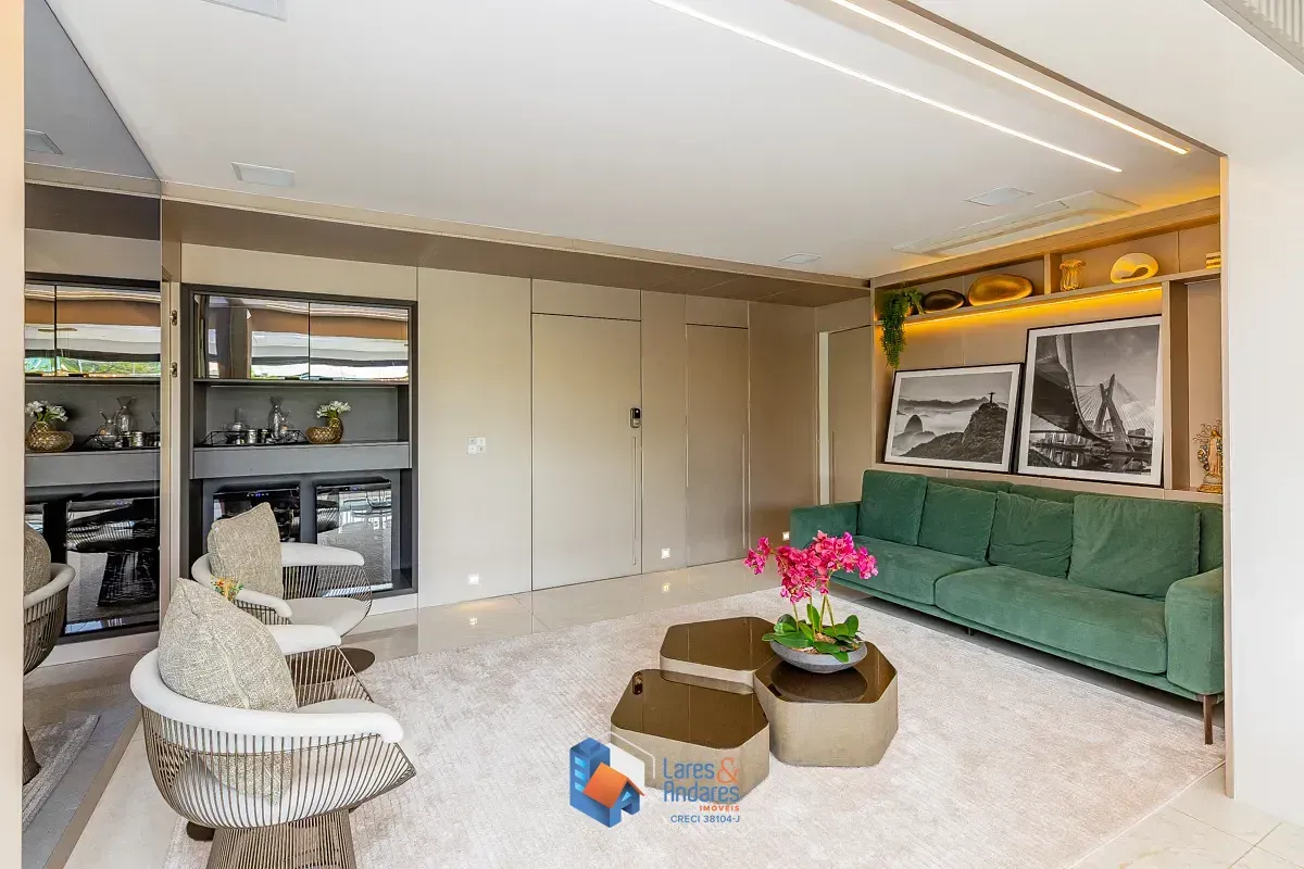 Imagem Apartamento garden para venda em Vila Olímpia com 3 quartos, sendo 3 suítes, 220m²