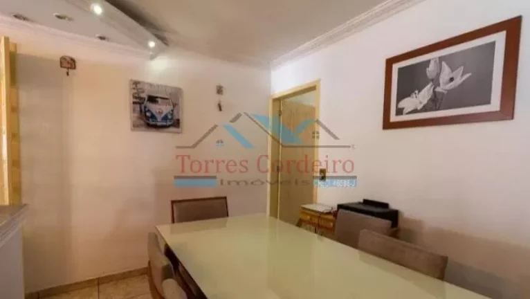 Imagem Sobrado com 4 dorm. (1 suíte) + 2 vagas - Jd. Bonfiglioli