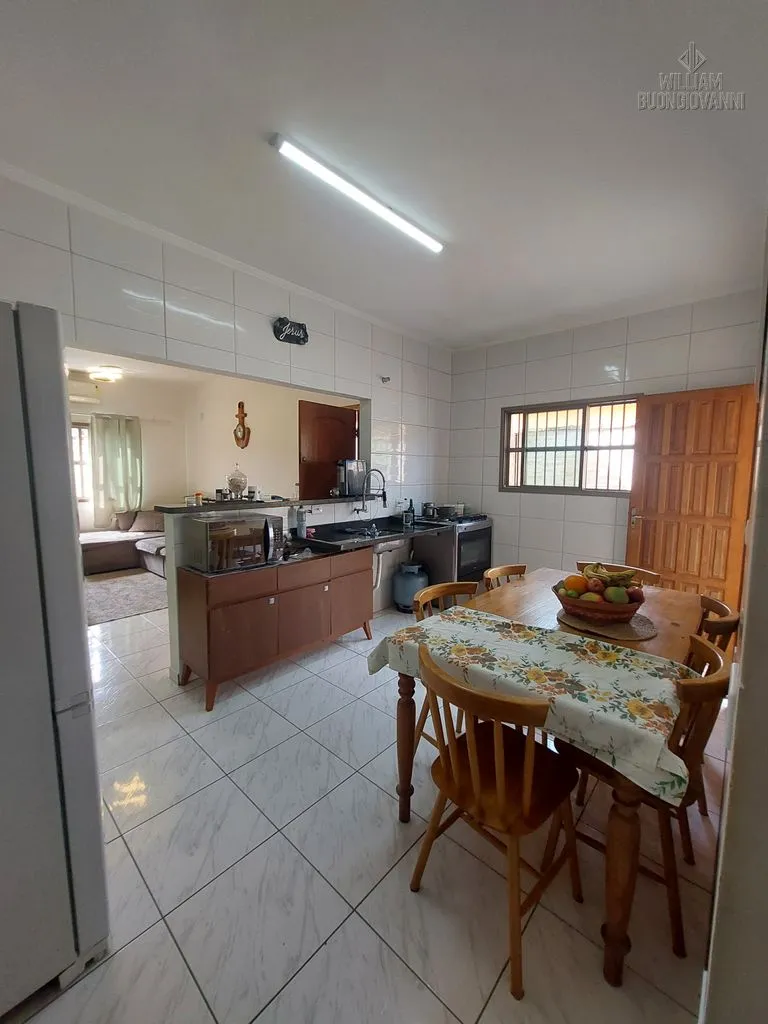 Imagem CASA GEMINADA 3 QUARTOS, SENDO 1 SUÍTE - BALNEÁRIO FLÓRIDA - PRAIA GRANDE/SP