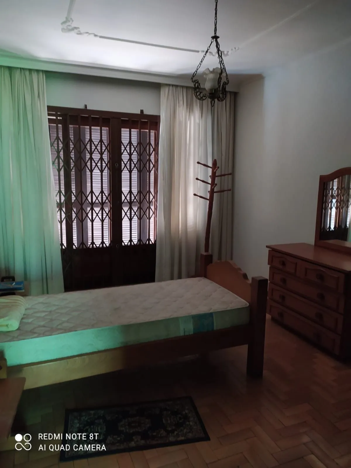 Imagem Casa Ampla no Jardim Carvalho com 4 dormitórios