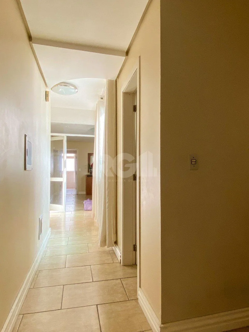 Imagem Casa para Venda - 350m², 2 dormitórios, sendo 2 suites, 2 vagas - Centro Histórico