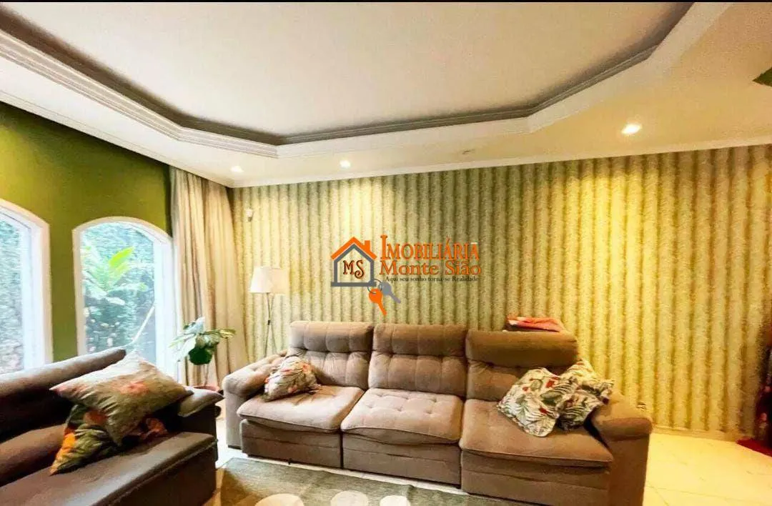 Imagem Casa com 3 dormitórios à venda, 388 m² por R$ 1.100.000,00 - Jardim Santo Afonso - Guarulhos/SP