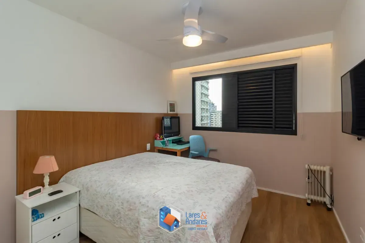 Imagem Apartamento para venda em Moema com 3 quartos, sendo 1 suíte, 152m²