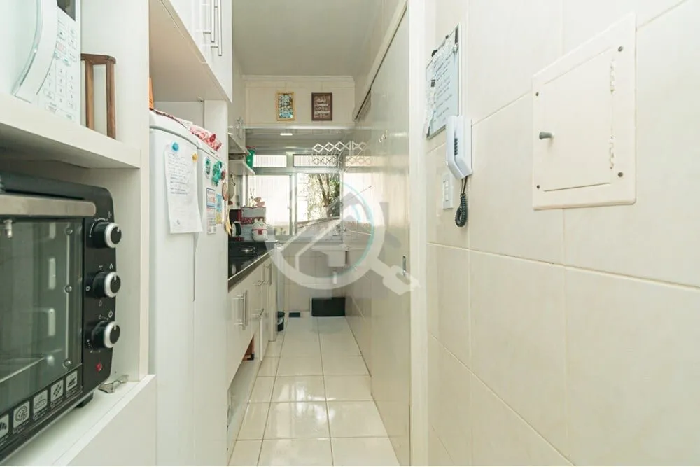 Imagem Ótima oportunidade para investir em um apartamento no Menino Deus, Porto Alegre! À venda por um pr...