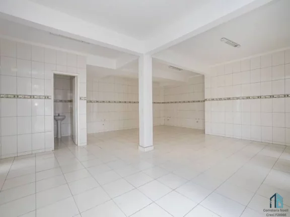 Imagem (Permuta ou financiamento) Sobrado com lojas, 03 quartos no Bacacheri/Tingui em Curitiba PR