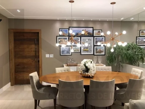 Imagem CASAL IMÓVEIS VENDE TORRE TRIUNFO 3 SUÍTES + 3 VGS PORTEIRA FECHADA