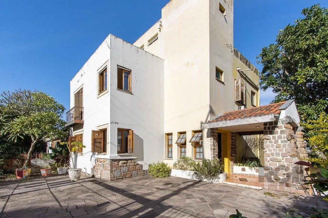 Imagem Casa para Venda - 380m², 4 dormitórios, sendo 1 suites, 4 vagas - Vila Assunção