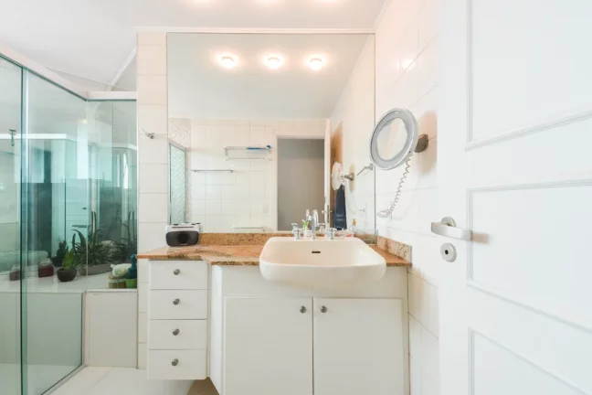 Imagem Apartamento à venda em São Paulo, Moema, com 3 quartos, 202m2