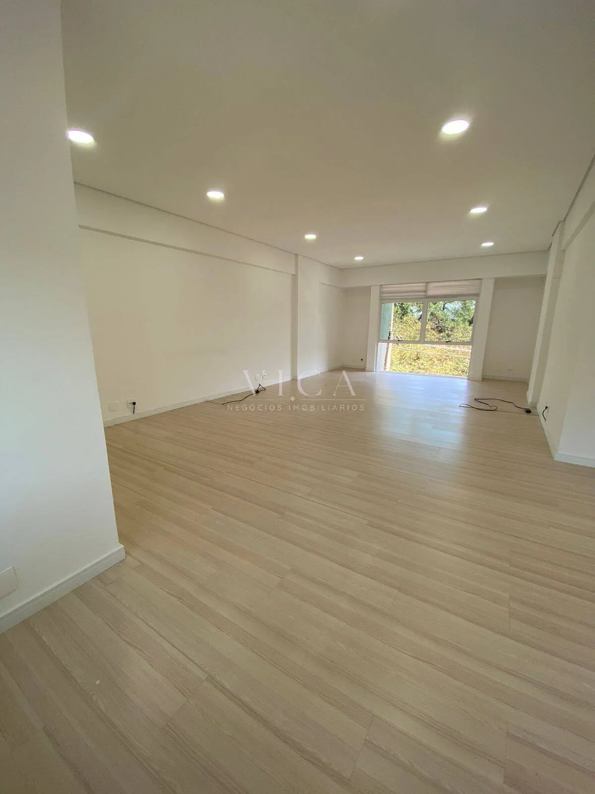 Foto do imóvel Alphaville | Sala Comercial 78m² | 3 Banheiros | Pacote R$ 6.000 mês