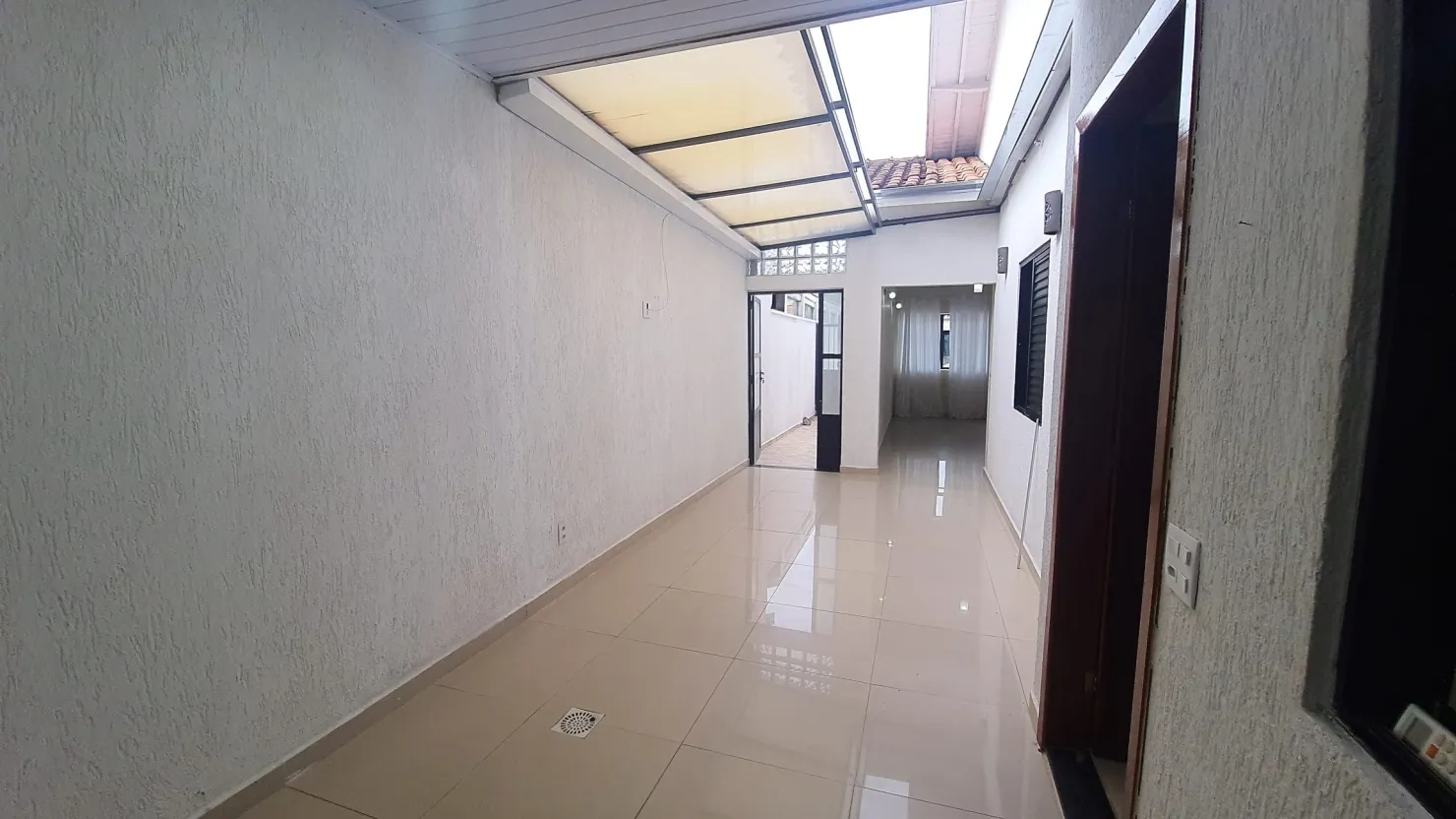 Imagem Casa à venda 4 Quartos, 2 Suites, 2 Vagas, Parque São Luís, Taubaté - SP | altos do pinheiro