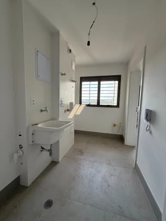 Imagem Apartamento à venda com 4 quartos no Cambuí, em Campinas, São Paulo.