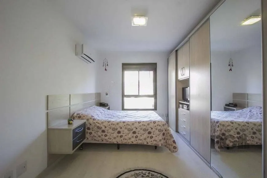 Imagem Apartamento para Venda - 78.39m², 2 dormitórios, sendo 1 suites, 1 vaga - Petrópolis