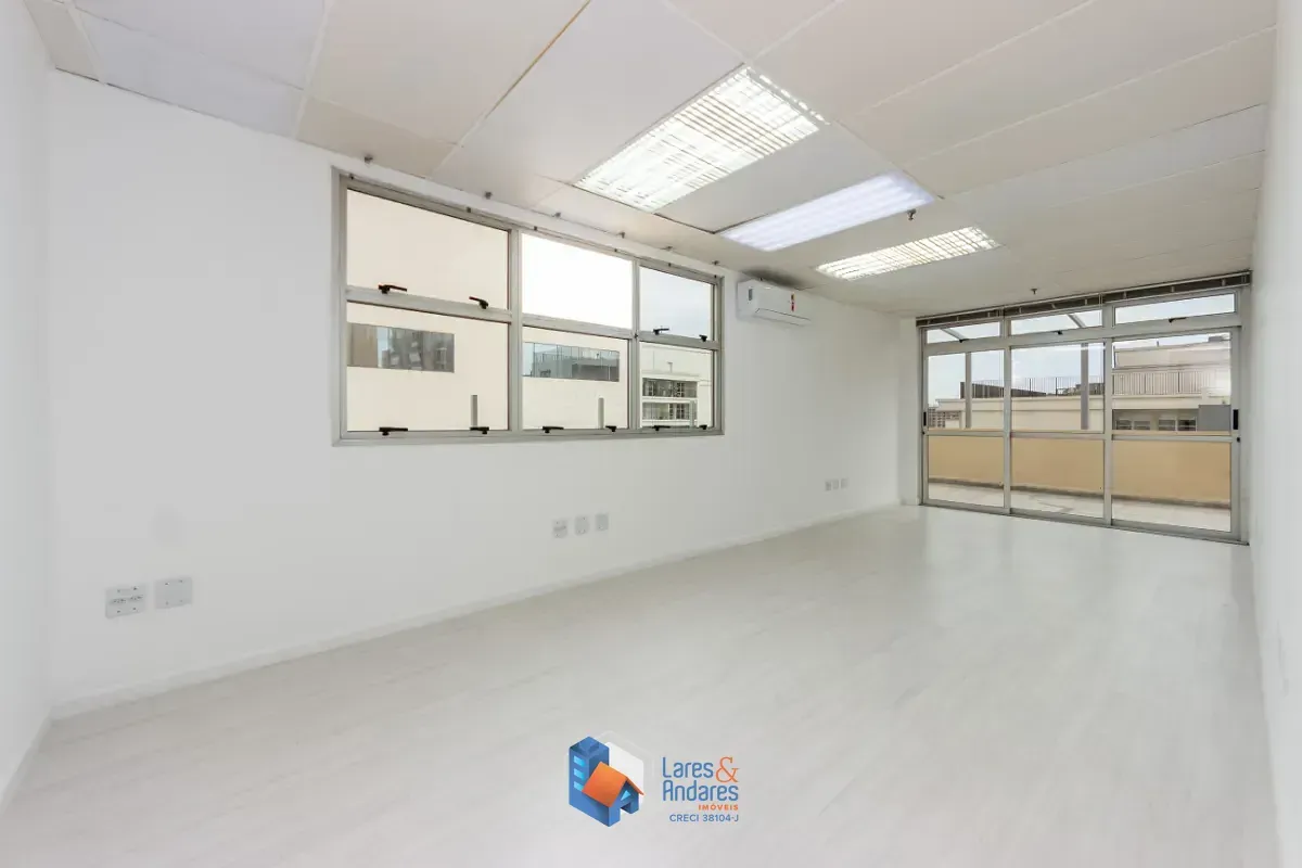 Imagem Conjunto comercial para venda e locação em Indianópolis, 211m²