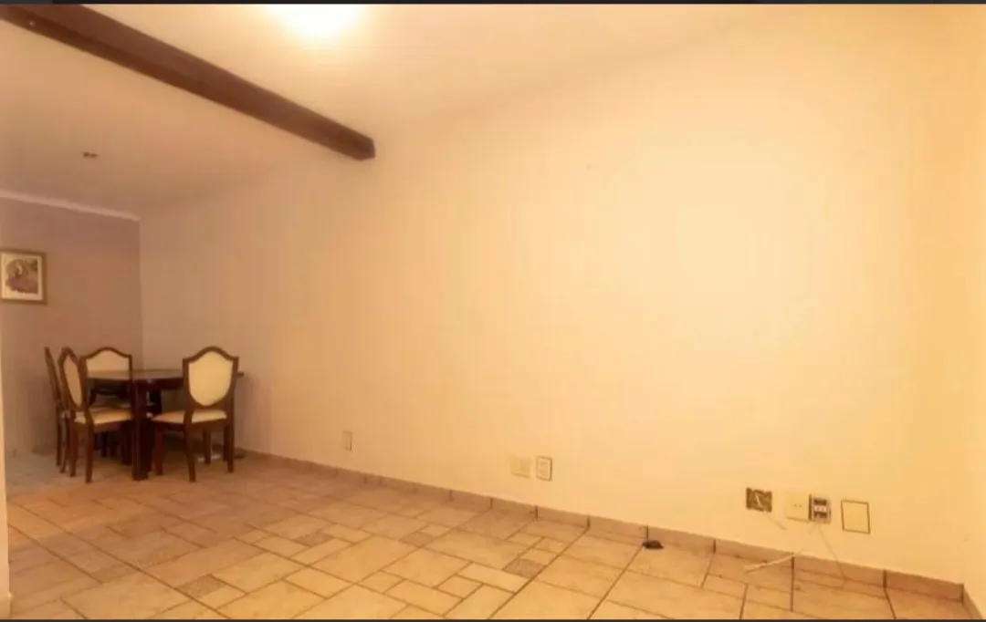 Imagem VENDO EXCELENTE CASA NO BAIRRO CAMPO GRANDE!